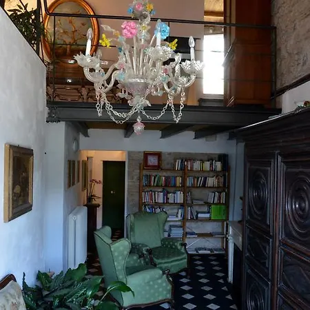 La Terrazza Di Vico Olivi ベッド・アンド・ブレックファスト ヴェンティミーリア