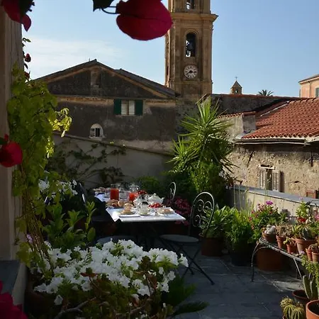 La Terrazza Di Vico Olivi Frühstückspension Ventimiglia