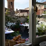 La Terrazza Di Vico Olivi B&B 벤티밀리아