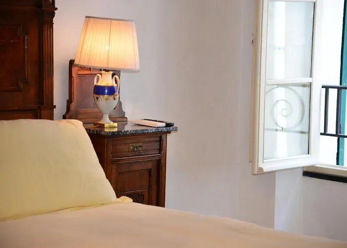 La Terrazza Di Vico Olivi 4* Вентимилья