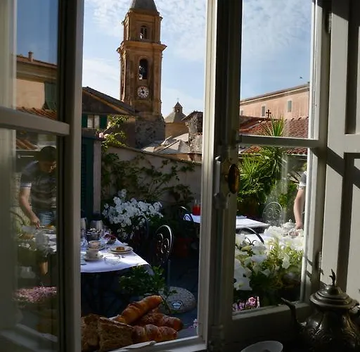Oda ve Kahvaltı La Terrazza Di Vico Olivi 4*